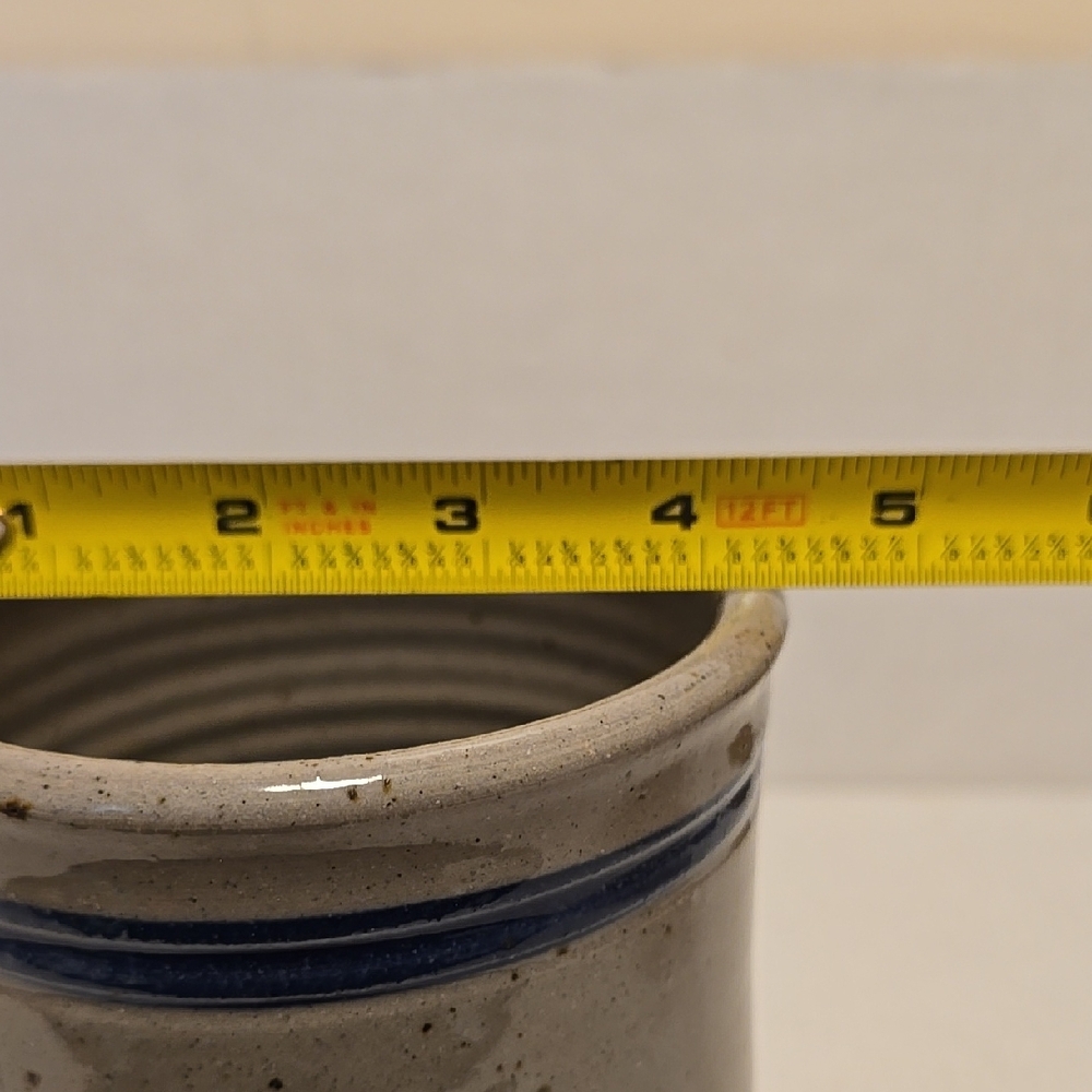 Saratoga Springs Pottery Crock / Vase / Utensil Holder - Picture 15 of 16